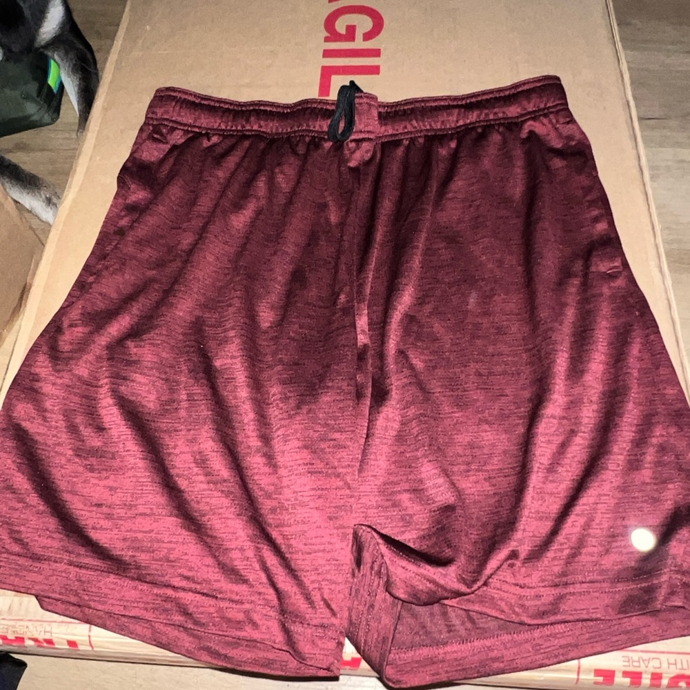 Xersion Men's Burgundy Shorts